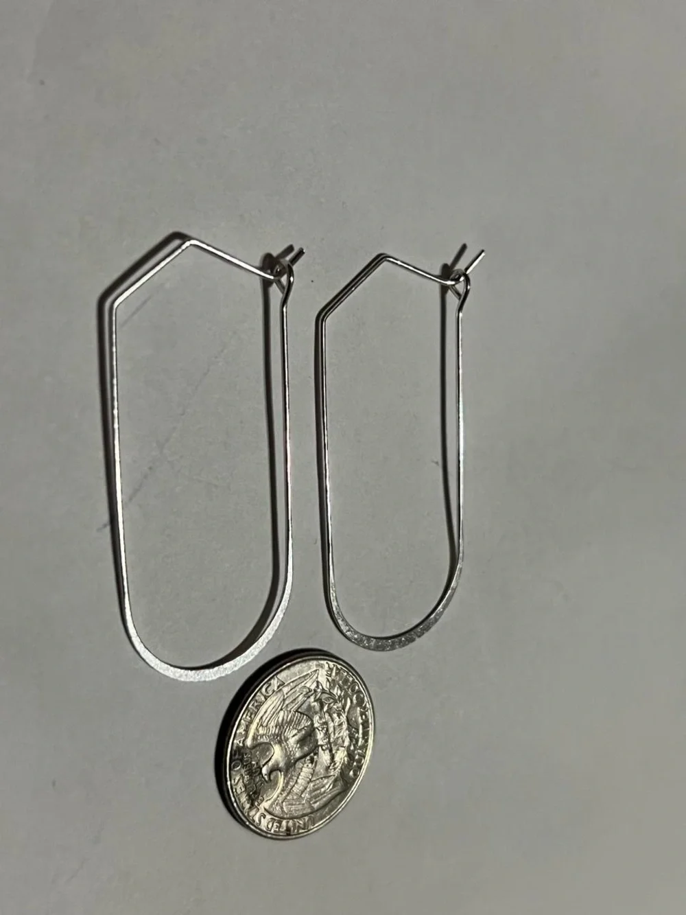 N/A silver hoops